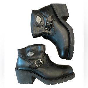 Harley Davidson Women’s Sz 7.5 Ankle Boots Side Zip Buckle Black Leather Heeled